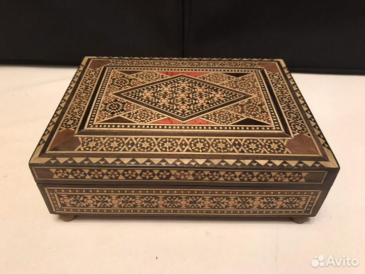 Музыкальная шкатулка