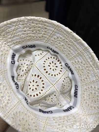 Ganni панама