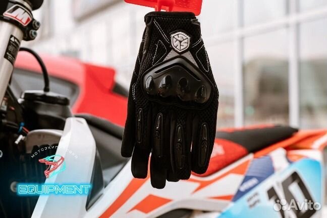 Мотоперчатки