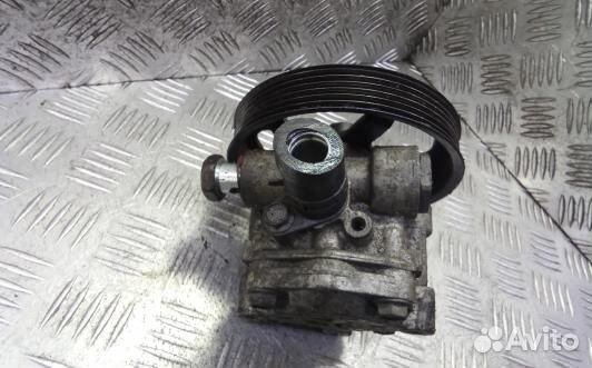 Насос гу дизельный peugeot 4007 (DBG10BT01)