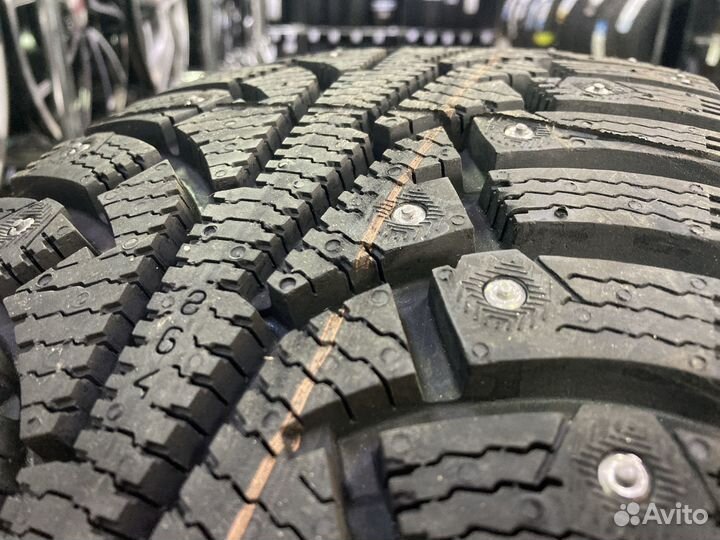 Nokian Tyres Nordman 5 SUV 215/70 R15