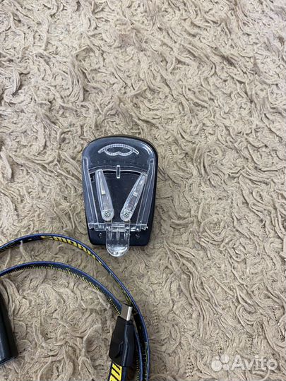 Зарядное устройство