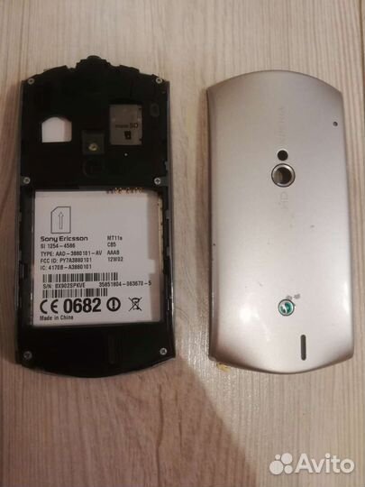 Телефон Sony Ericsson MT11a. Без батареи. Ant+