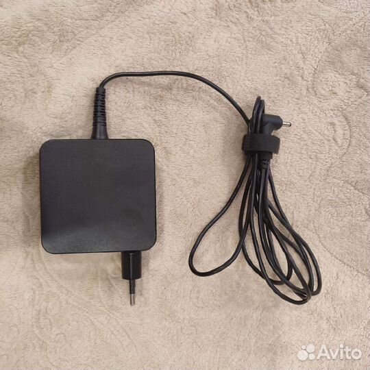 Ноутбук Lenovo