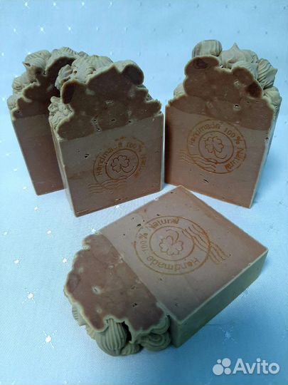 Шоколадное натуральное мыло с пчелиным воском