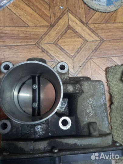 Дроссельная заслонка на Renault Logan 2