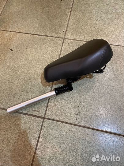 Сиденье Kugoo M4 / M4 Pro в сборе