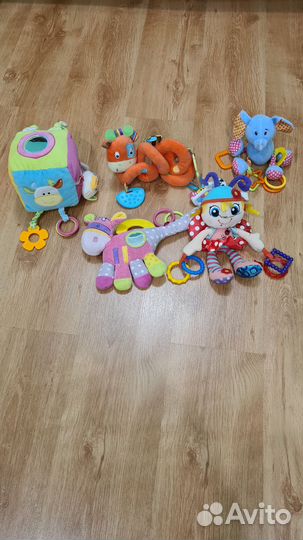 Развивающие игрушки,погремушки пакетом