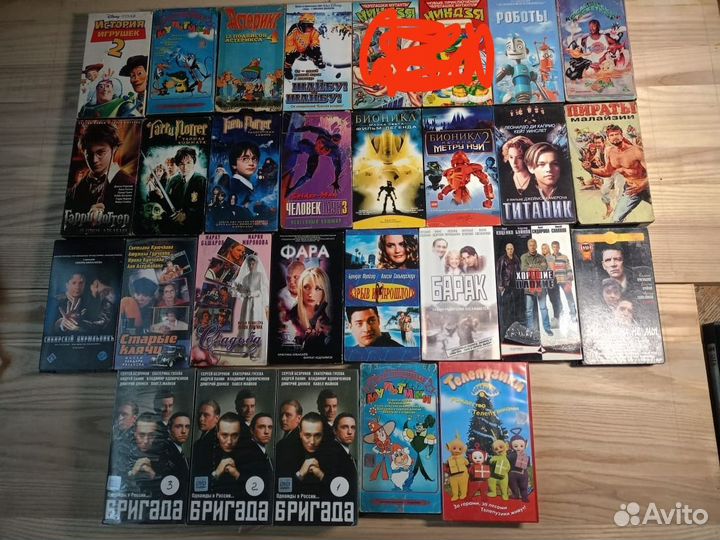 Видеокассеты