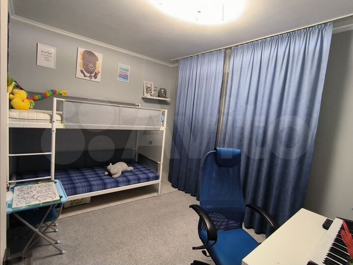 3-к. квартира, 64 м², 1/9 эт.