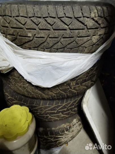 Зимние колеса r16 215 65