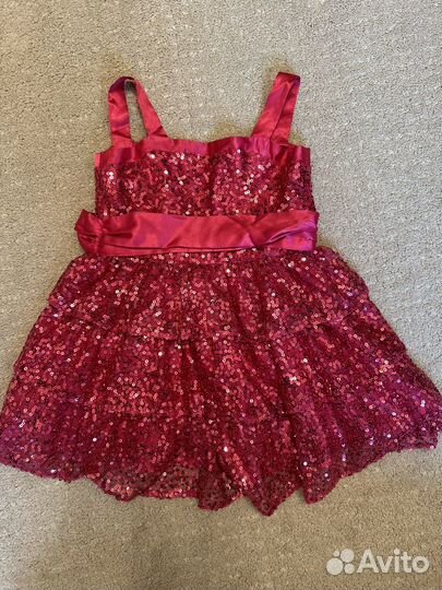 Платье праздничное с пайетками