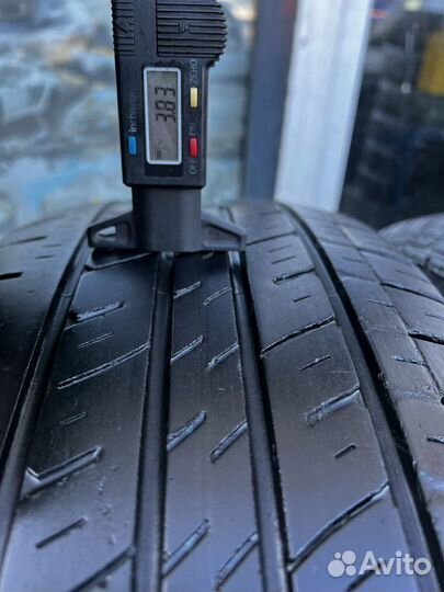 Kumho Solus KL21 235/65 R17 104T