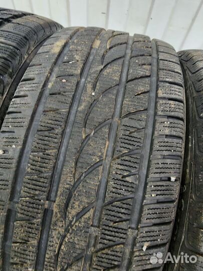 Windforce Snowpower UHP 235/45 R17 97T