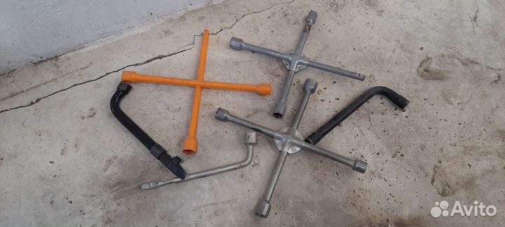 Балонный ключ