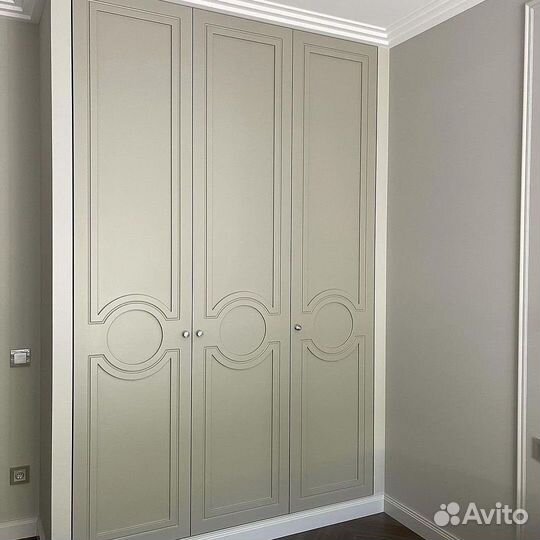 Шкаф в детскую