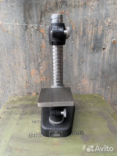 Стойка штатив измеритьльныц под микрокатор СССР