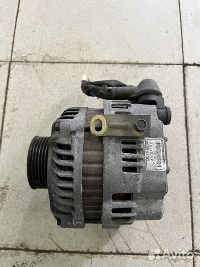 Генератор Mitsubishi Grandis NA4W 4G69