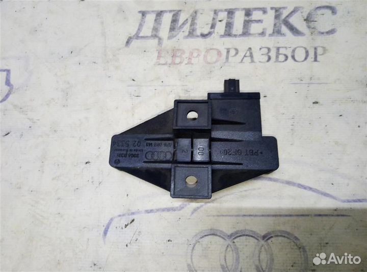 Антенна Audi A6 (C6 4F) 2004-2011