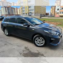 Kia Ceed 1.6 AT, 2019, 39 452 км, с пробегом, цена 2 200 000 руб.