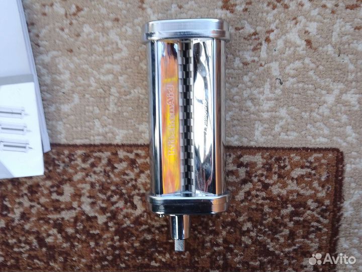 Насадки для раскатки теста и нарезки макарон