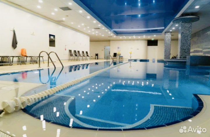 Абонемент в фитнес клуб с бассейном