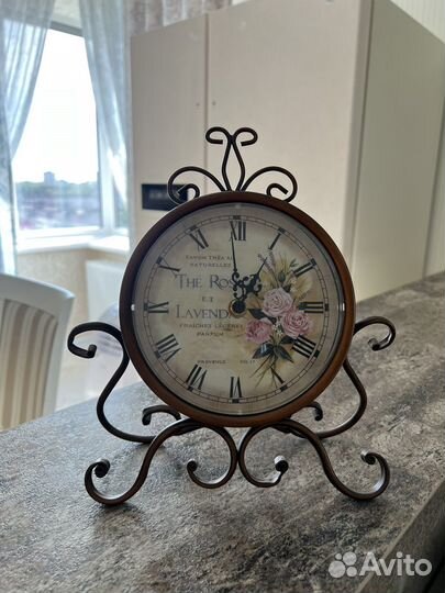 Часы настольные