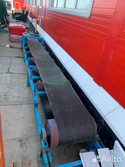 Ленточный транспортер Y335 с магнитным барабаном