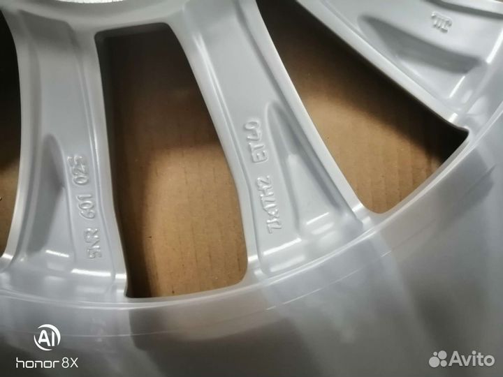 Литые диски оригинальные на r17 на vw tiguan