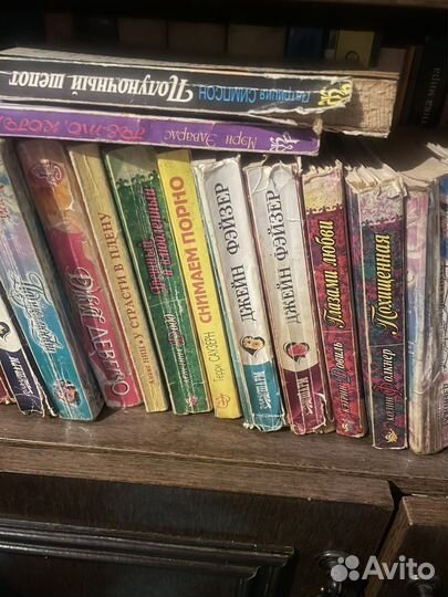 Женские детективы и любовные романы