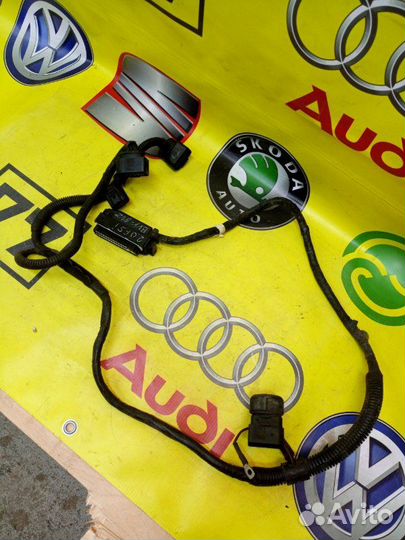 Коса блока управления передняя Audi A3 хетчбек 4