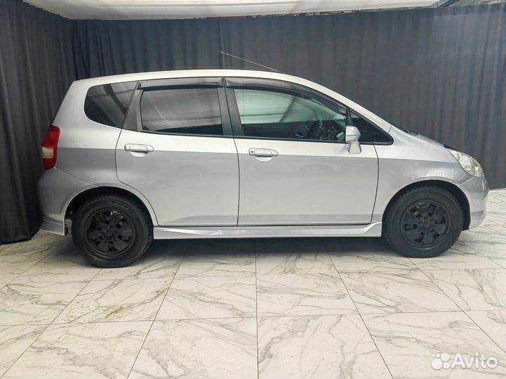 Honda Fit 1.3 CVT, 2002, 253 000 км