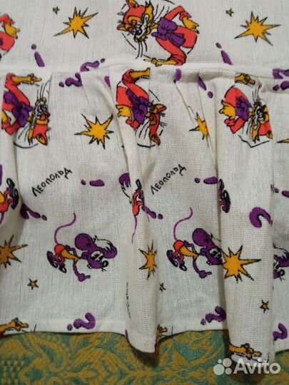 Штора, накидка на кровать,диван в детскую комнату