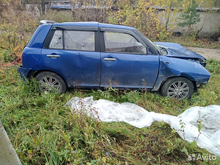 LIFAN Smily (320) 1.3 МТ, 2012, битый, 95 000 км