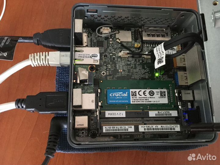 Компьютер NUC7pjyh
