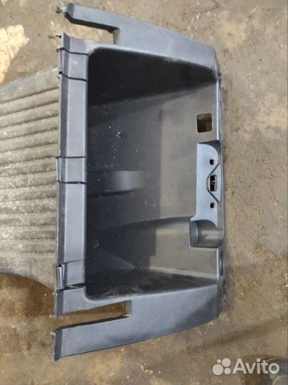 Бардачок ford focus 2