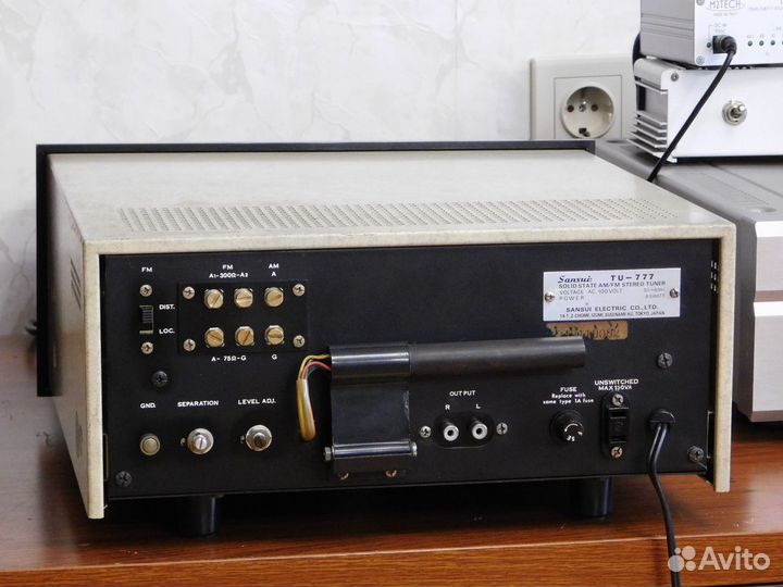 Тюнер Sansui TU-777