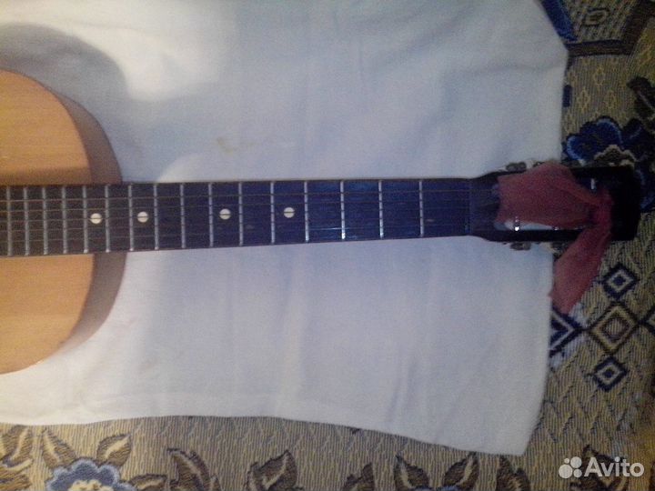 Продам гитару