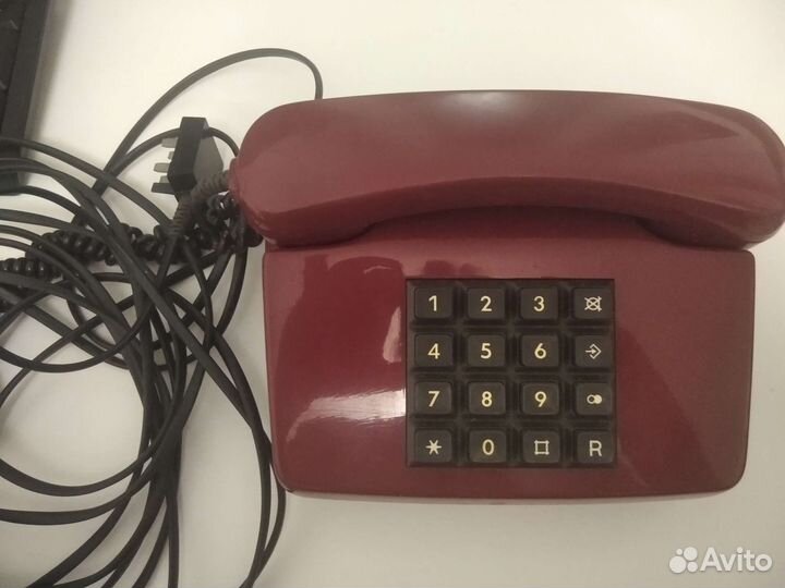 Телефон кнопочный стационарный