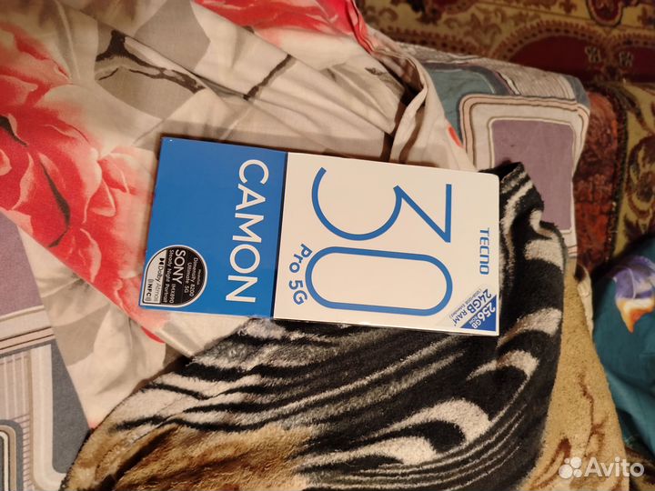 TECNO Camon 30 Pro, 12/256 ГБ