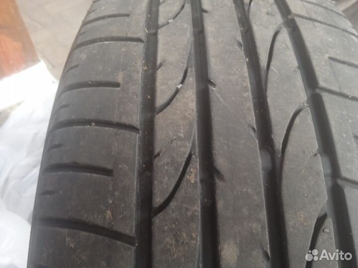 Bridgestone Dueler A/T 215/65 R16