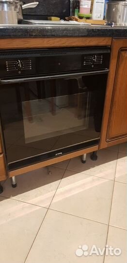 Духовой шкаф