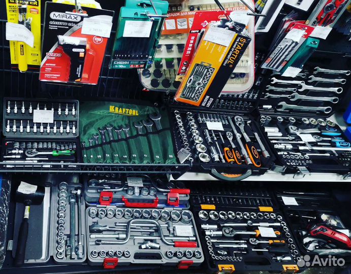 Набор инструментов для автомобили