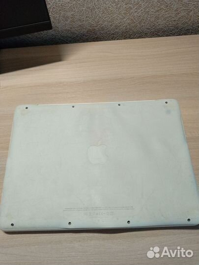 Apple MacBook Pro a1342 mid 2010