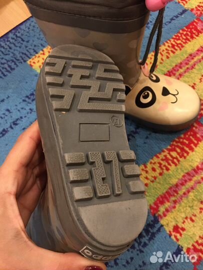 Резиновые сапоги