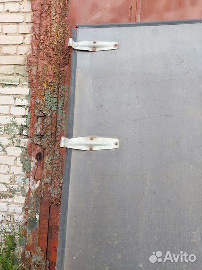 Ворота полуприцепа тентованного