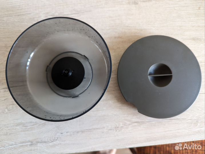 Бункер кофе с крышкой кофемашины Bosch Benvenuto