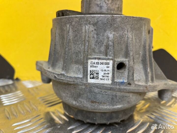Подушка двигателя Mercedes Benz C W205 C205