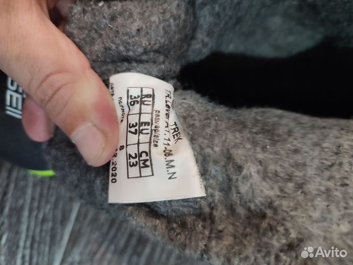 Коньки хоккейные