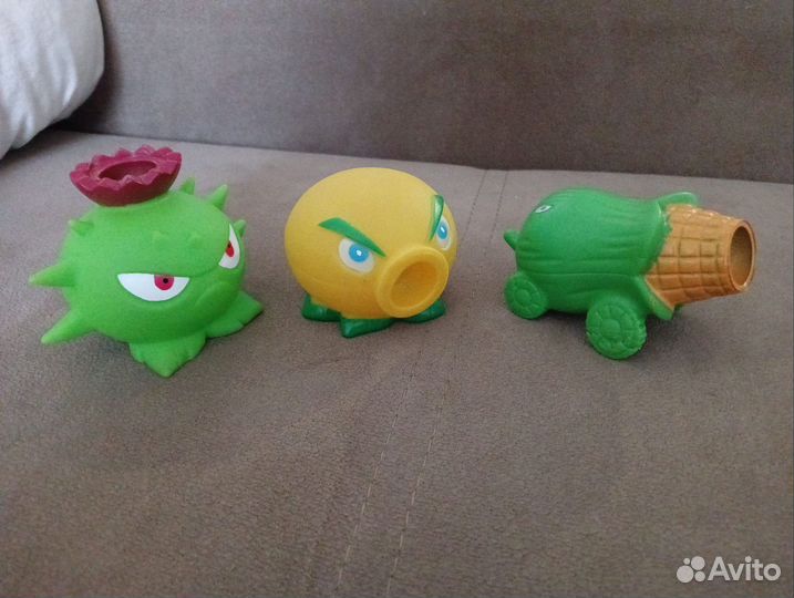 Детские игрушки Растения против зомби
